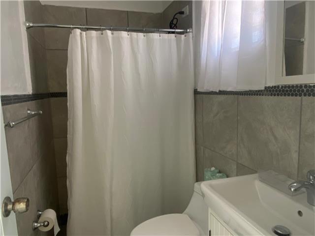 Casita Familiar Con Vista Al Mar Y Piscina Villa Arecibo Kültér fotó