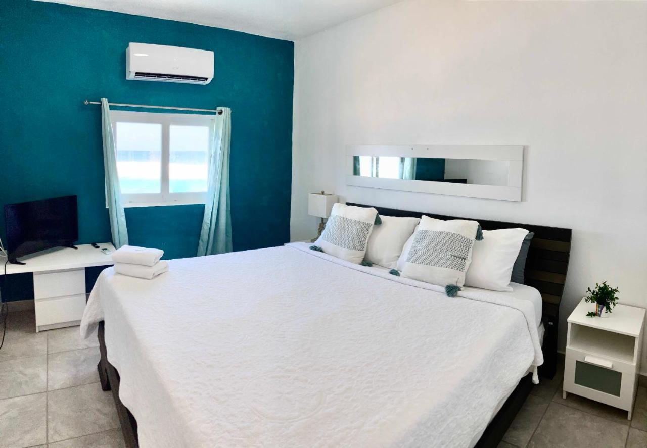 Casita Familiar Con Vista Al Mar Y Piscina Villa Arecibo Kültér fotó