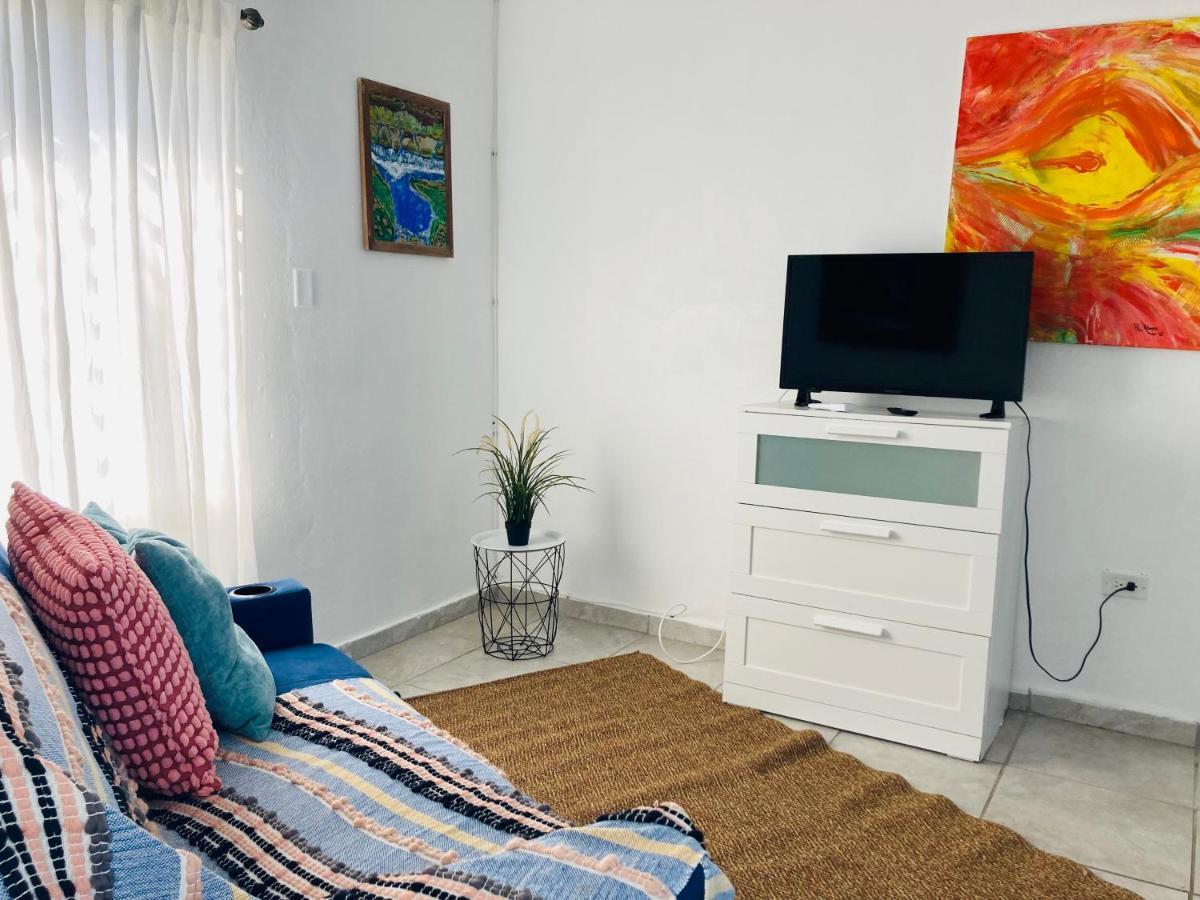 Casita Familiar Con Vista Al Mar Y Piscina Villa Arecibo Kültér fotó